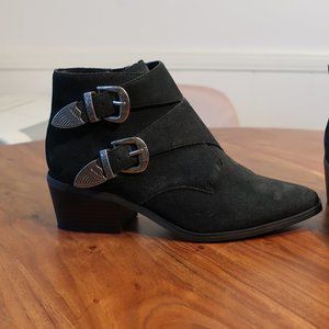 Urban Outfitters Pointed Toe Booties